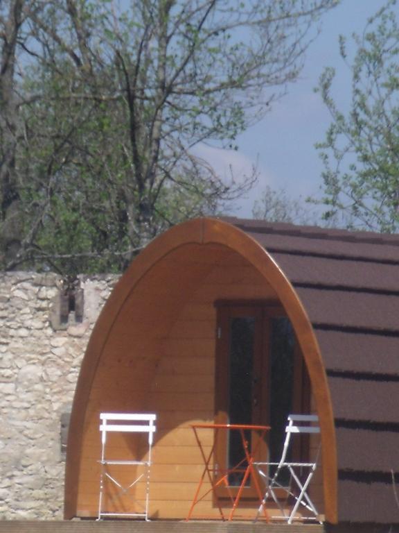 Le Domaine Des Tuileries Guest House Salins Cameră foto